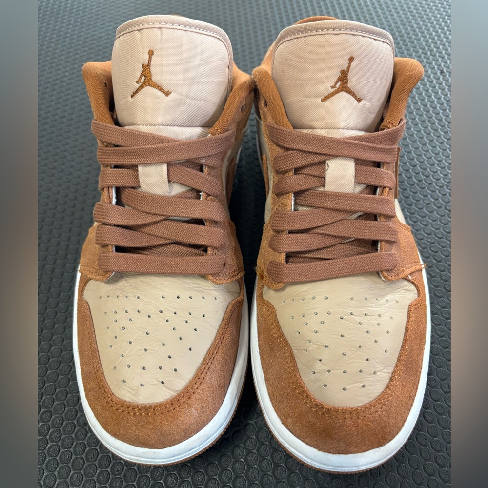 Jordan Women’s Tan and Cream Sneakers